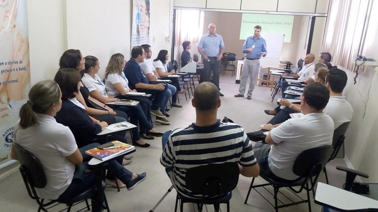 Visita de Dilnei Garate - Acreditação Hospitalar