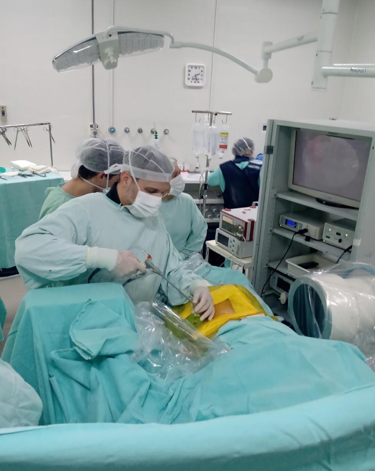 HRSL realiza primeira Cirurgia Endoscópica de Coluna da região